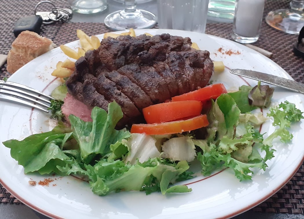 Bar Restaurant La Montagne Noire 3