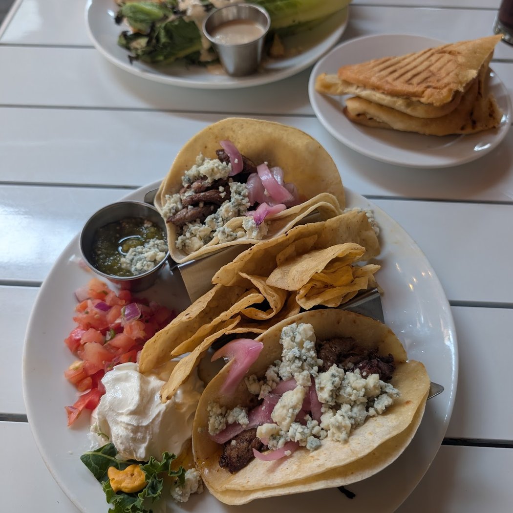 Lures Bar and Grille 1