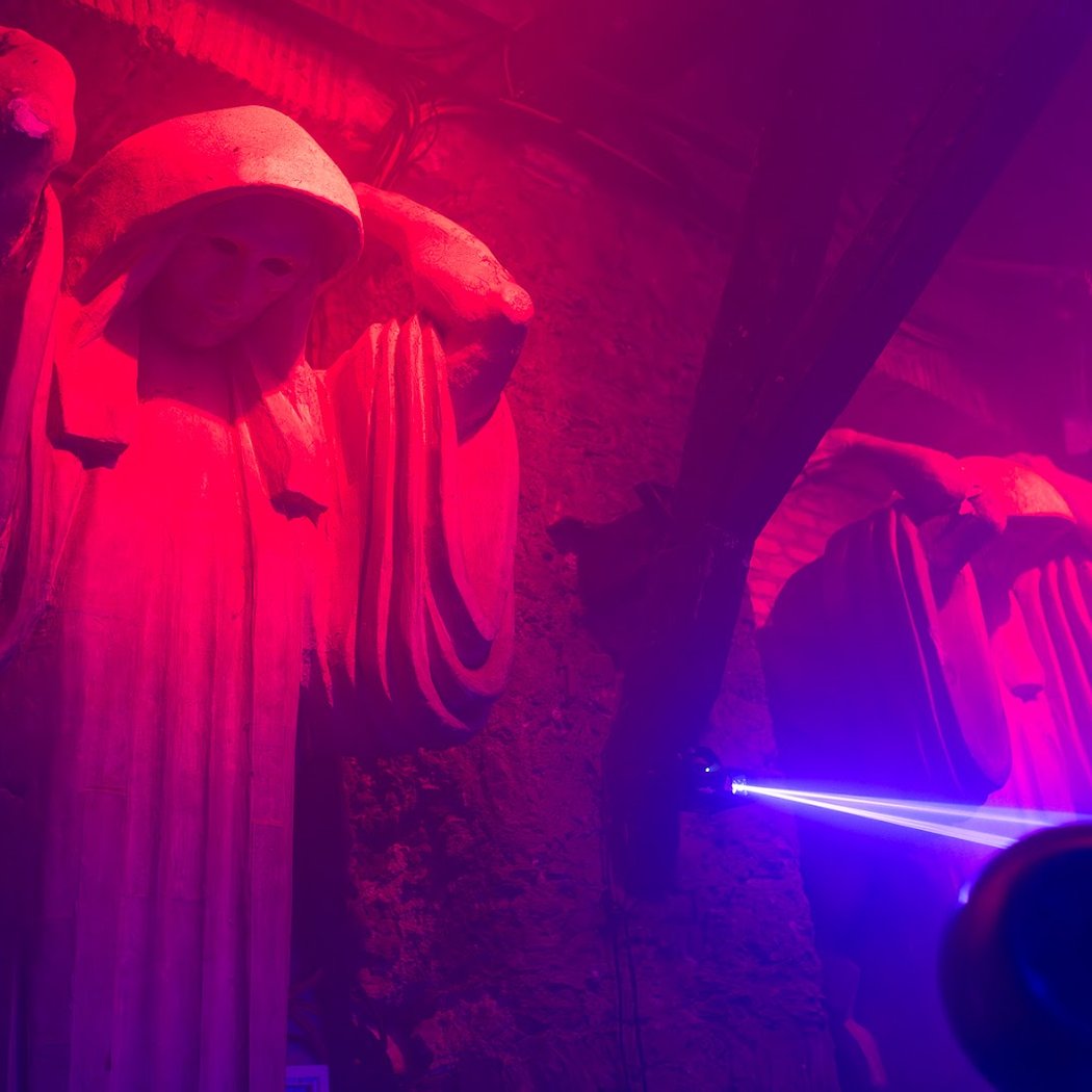 Temple Club 3
