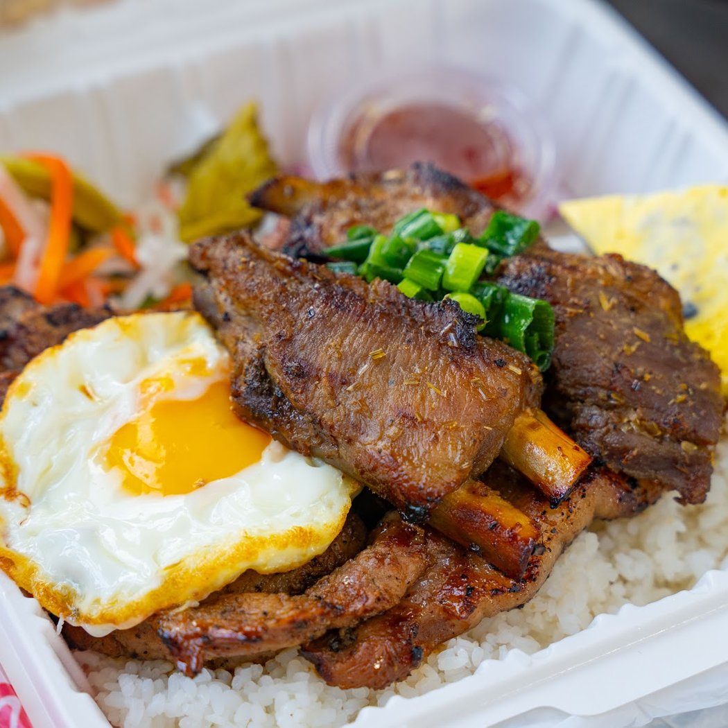 Xe Com Tam VH Food Truck 1