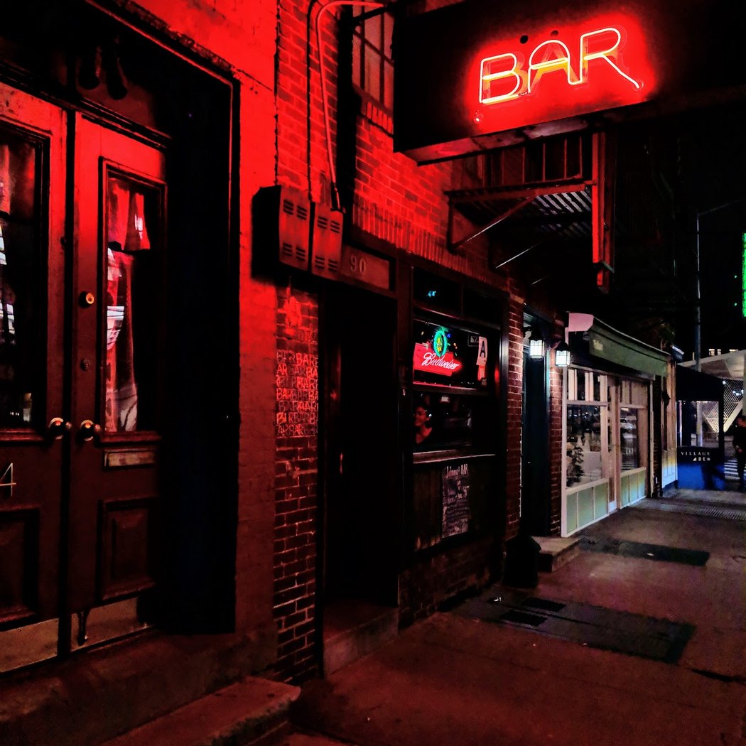 Johnny's Bar 1