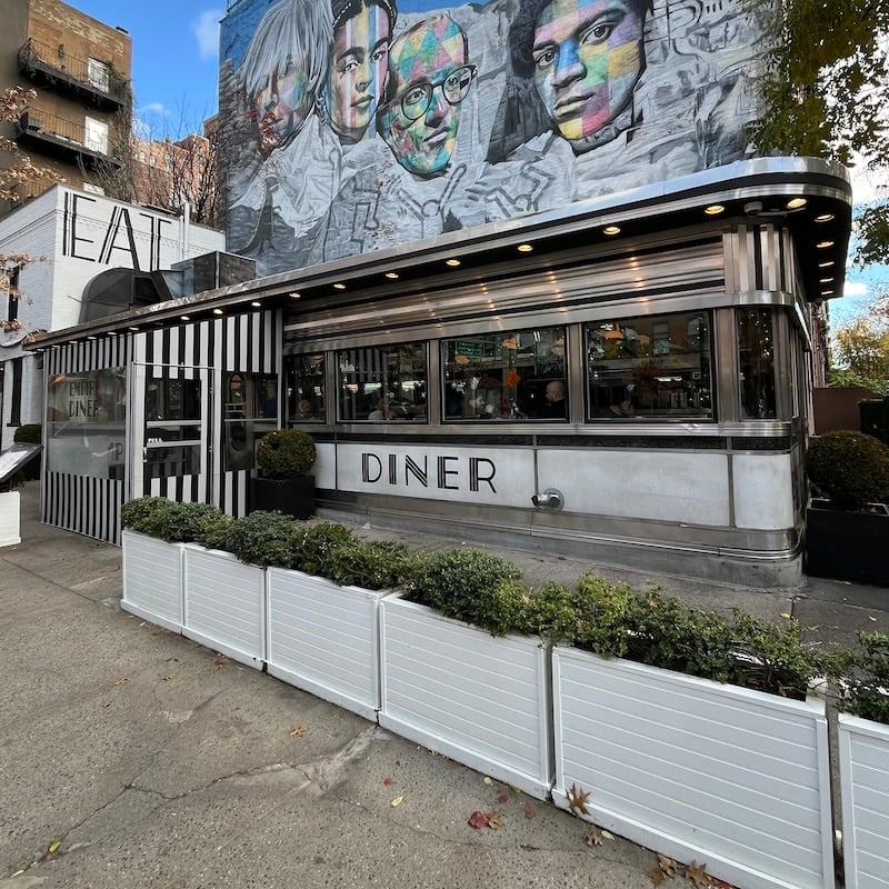 Empire Diner 2