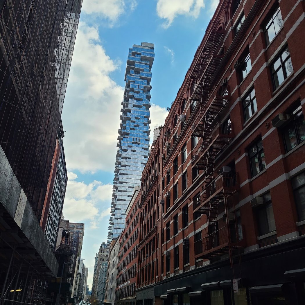 56 Leonard St 3