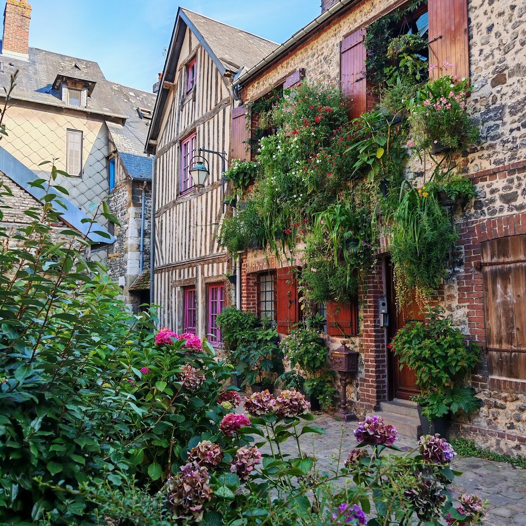 Honfleur Tourist Office 5