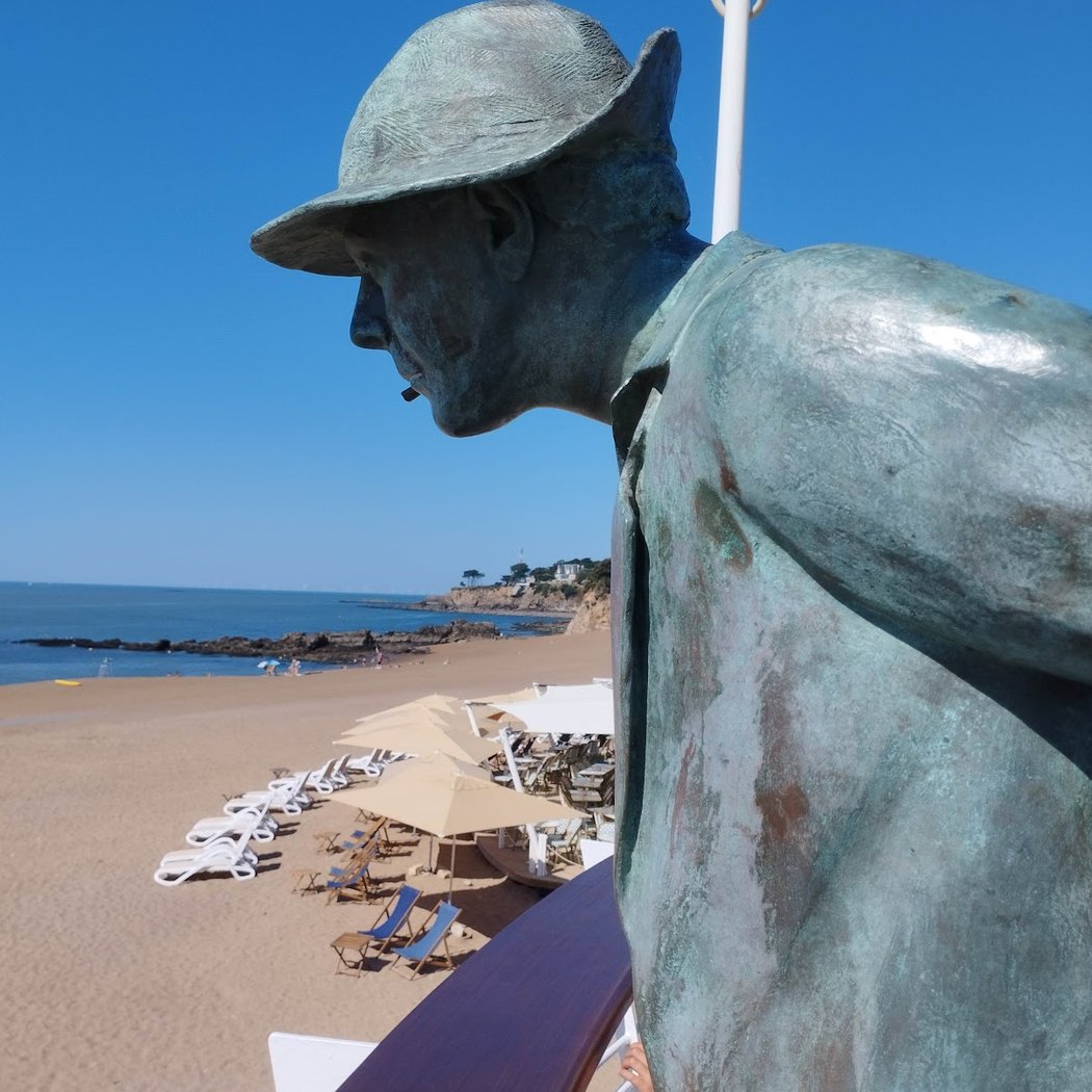Rocher de la plage de Saint-Marc 2