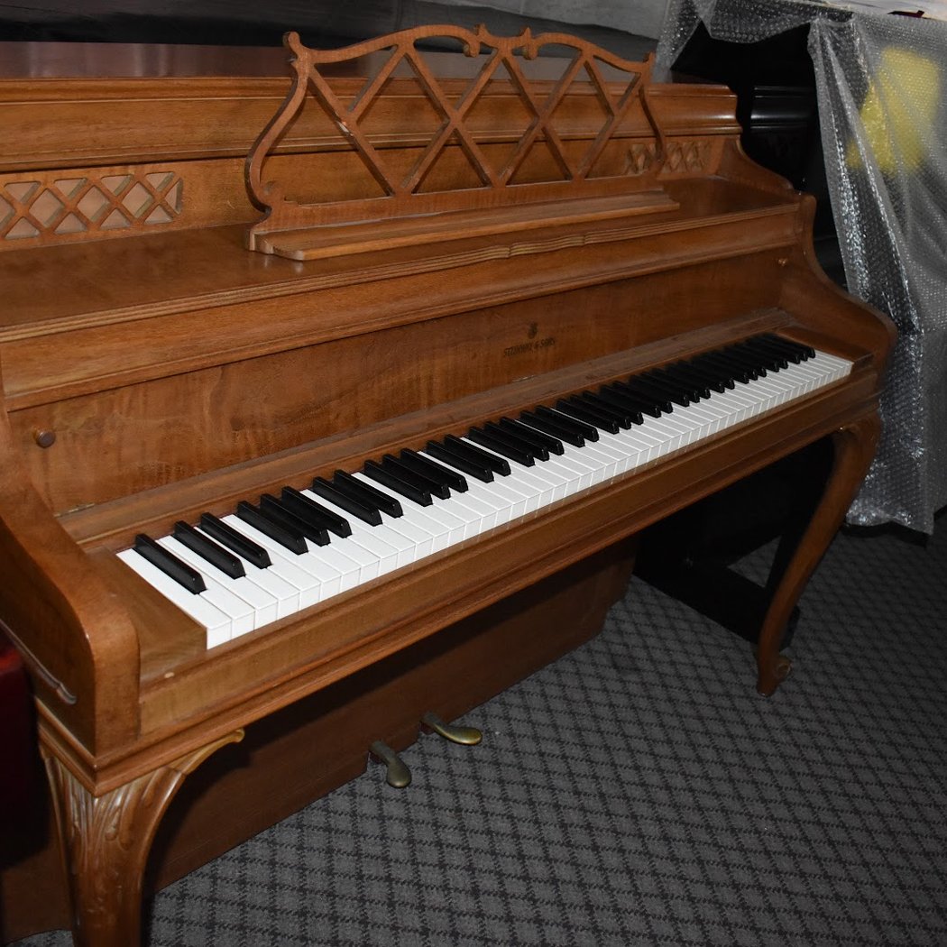 Piano Land Movers & Storage 2