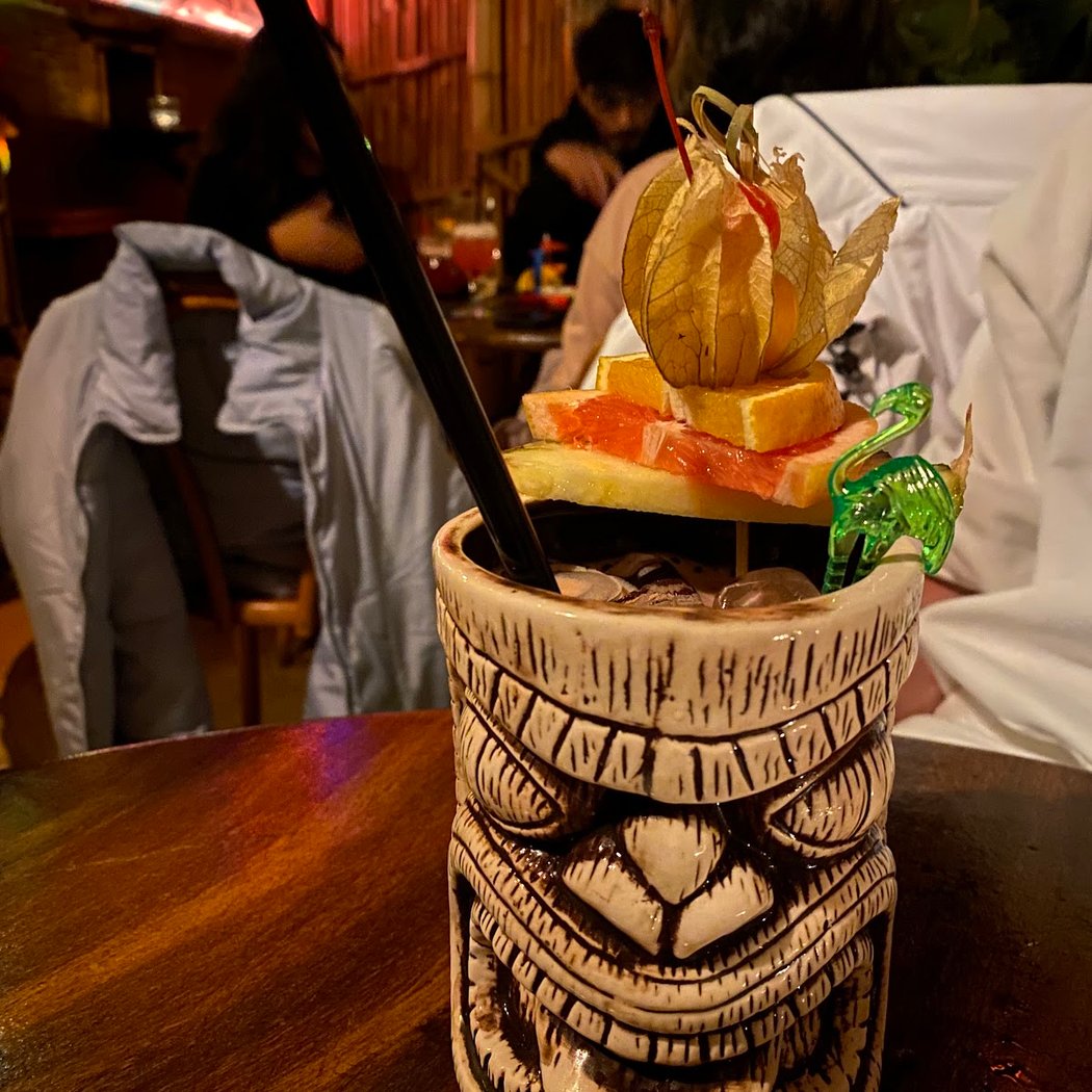 Tiki Taky Bar 1