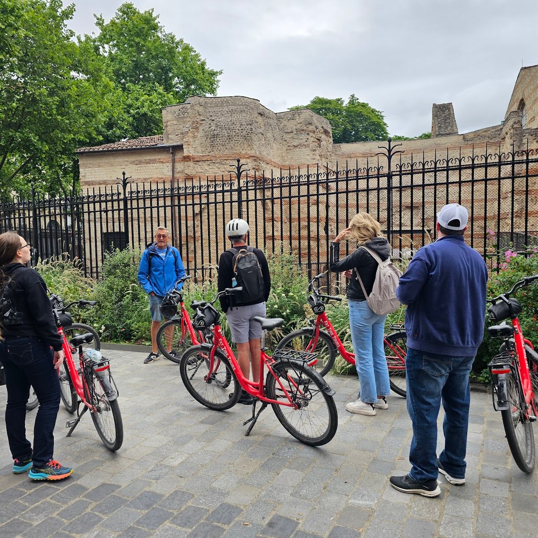 Découvre les secrets de Paris à vélo (visite guidée en néerlandais) 3