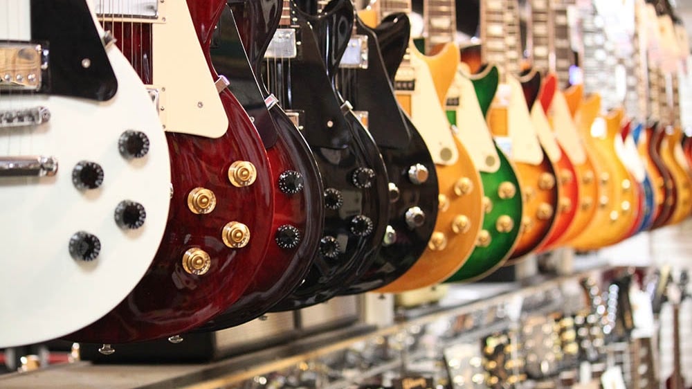 Guitar Showcase 1