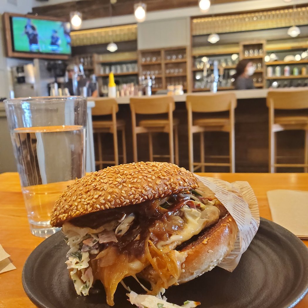 Roam Artisan Burgers 1
