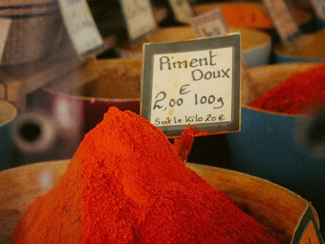 Marché couvert de Saint-Denis 1