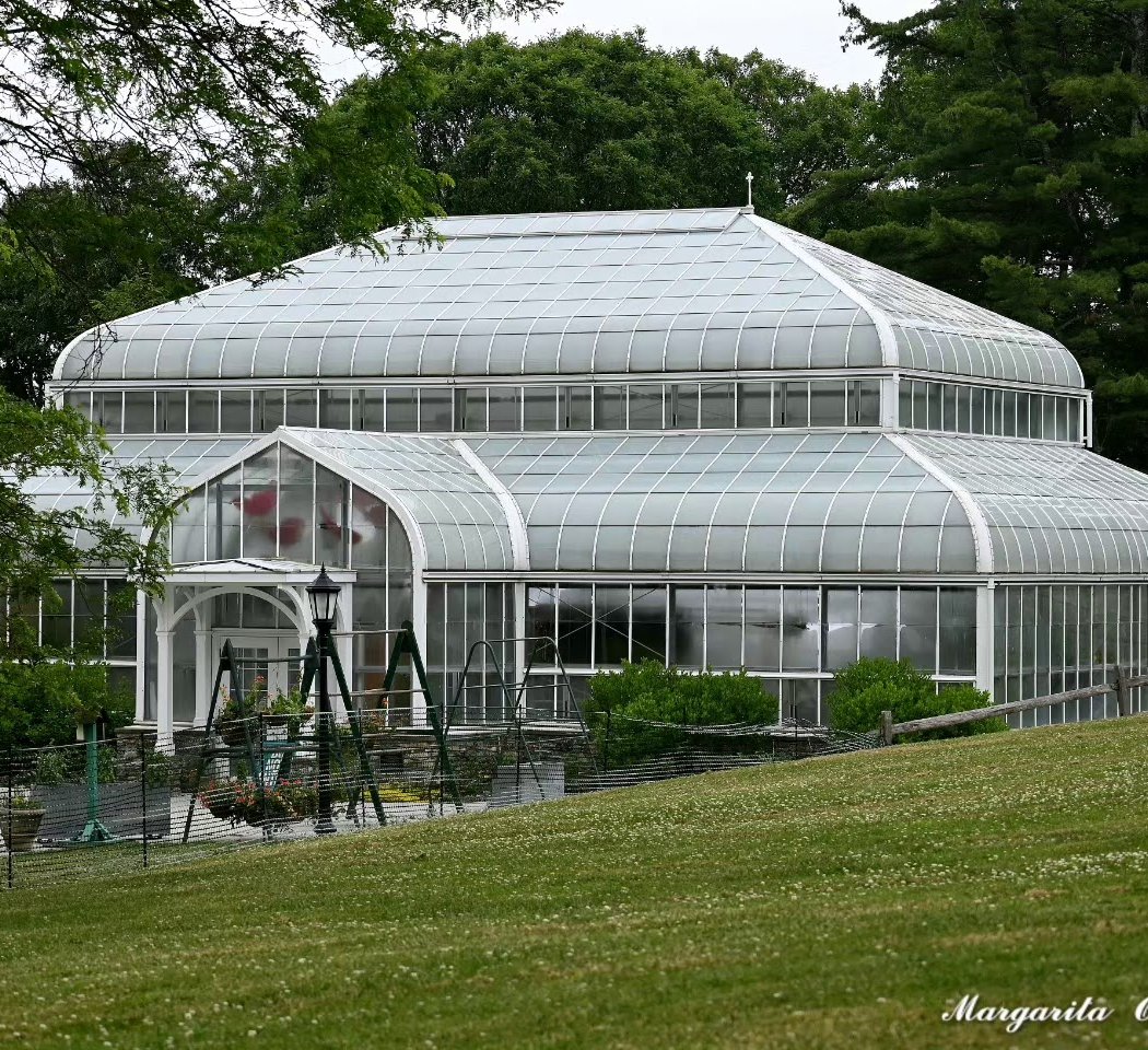 Lasdon Public Gardens and & Veterans Memorial 2