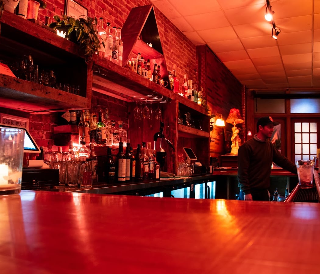 Hart Bar 1
