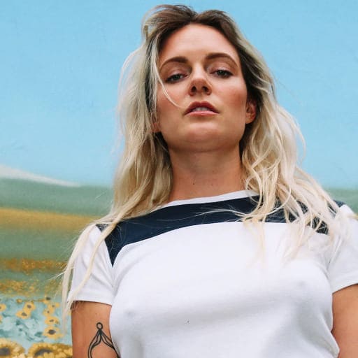Tove Lo 1