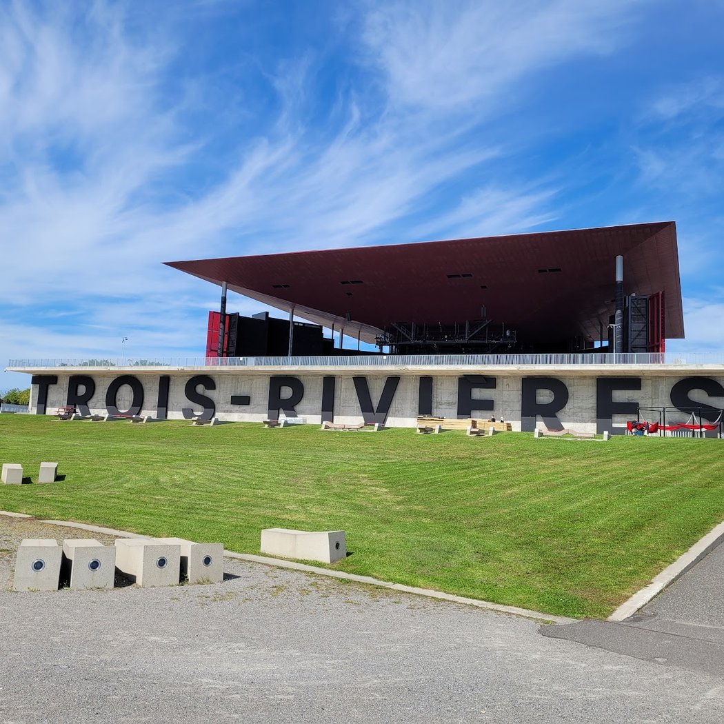 Esplanade de Trois-Rivières sur Saint-Laurent 2