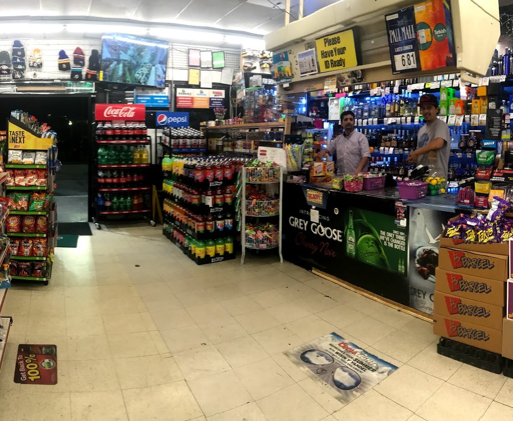 Golden 7 Food Store 3