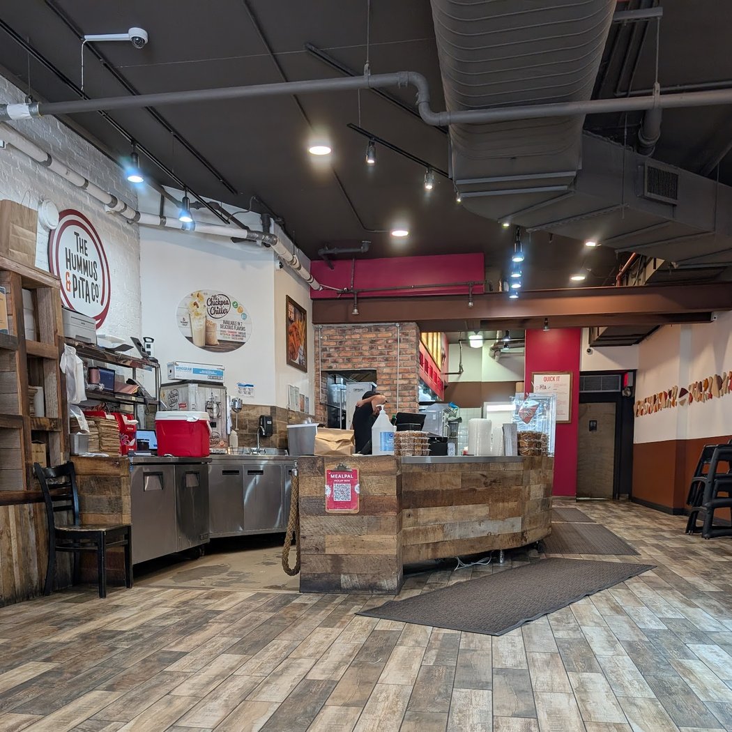 The Hummus and Pita Co. 3