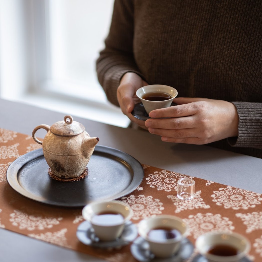 Chinese Tea Ceremony Workshop: Brewing White Tea with Gaiwan 3
