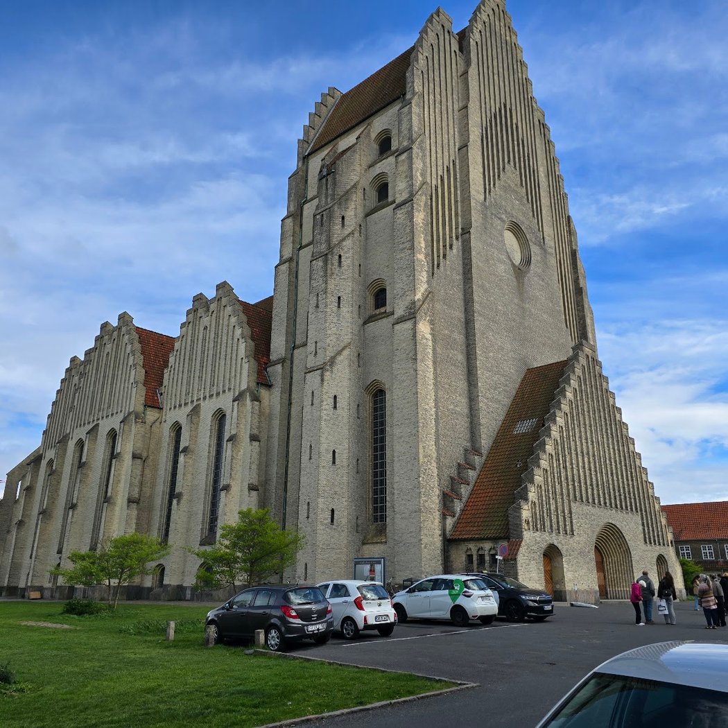 Grundtvigs Kirke 3