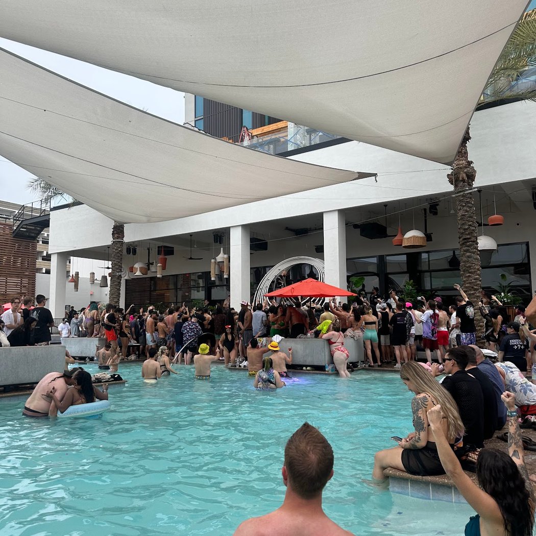 Maya Dayclub Pool Party Series 3