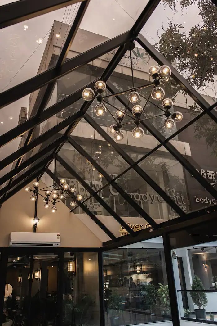 Over Coffee Restaurant & Wine Bar 3