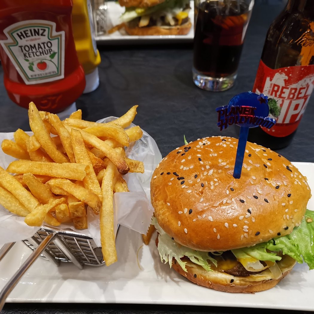 Planet Hollywood 3