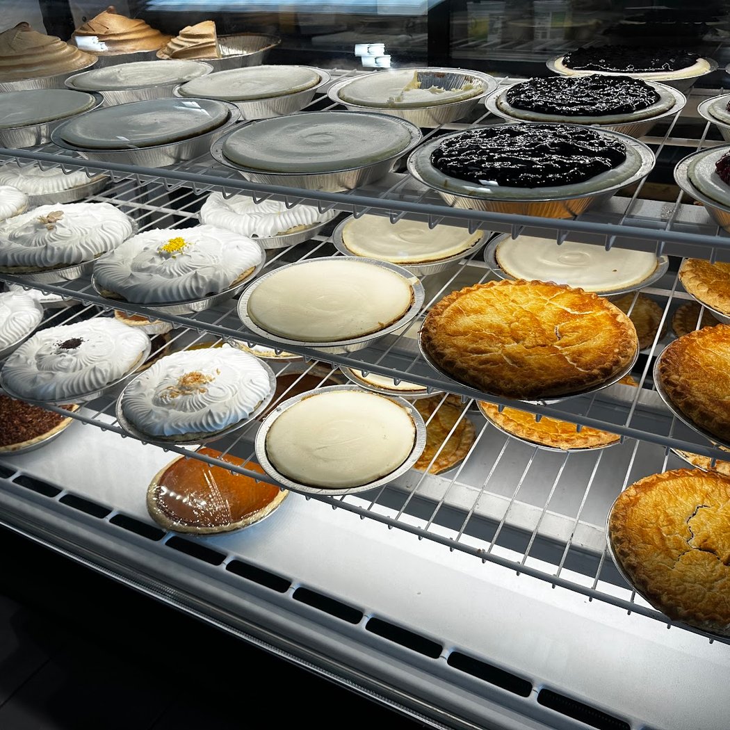 Nation's Giant Hamburgers & Great Pies 1