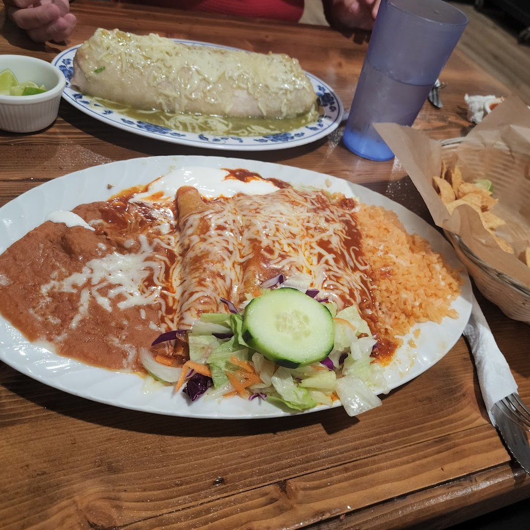 Taqueria Mar y Tierra 3