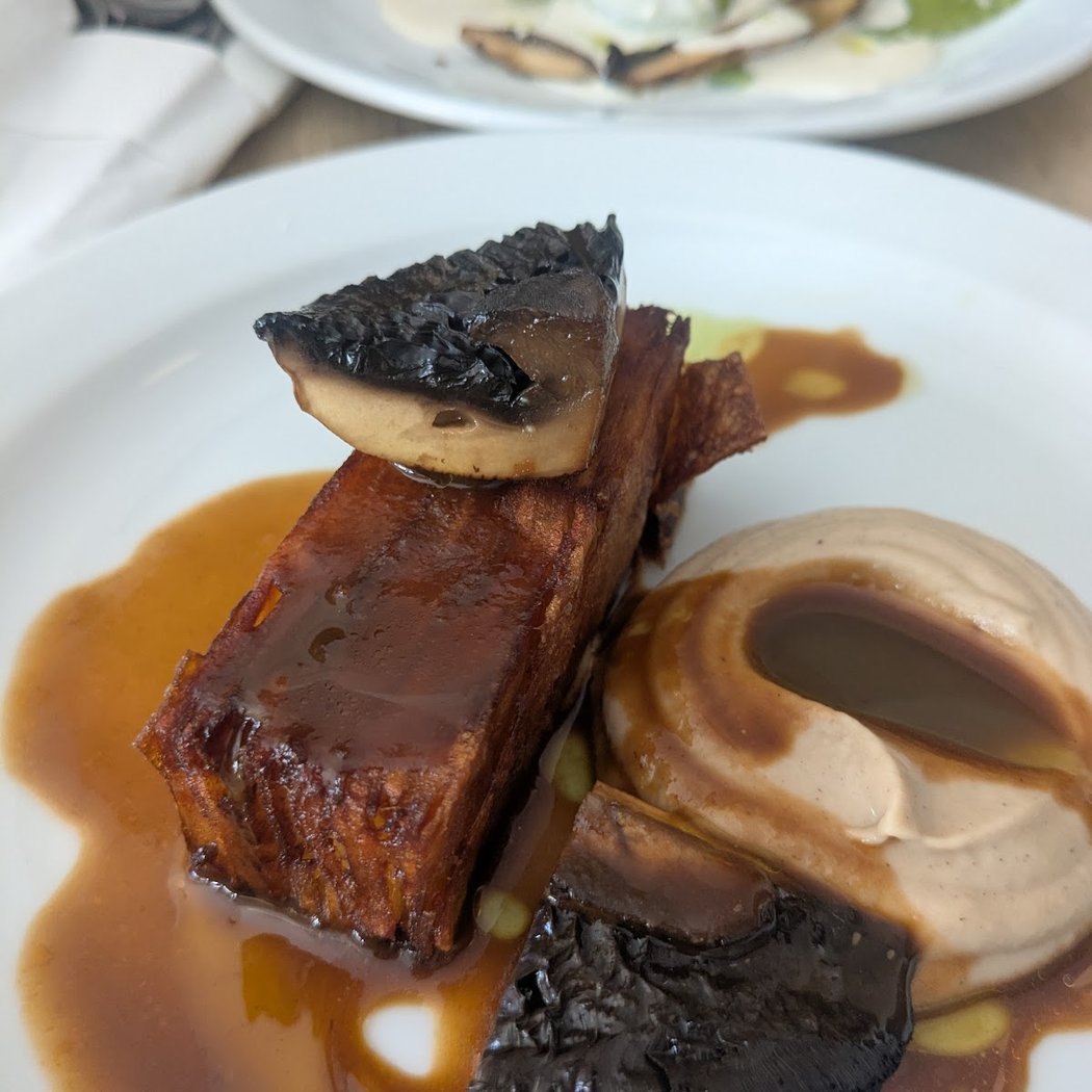 OAK Restaurant 3