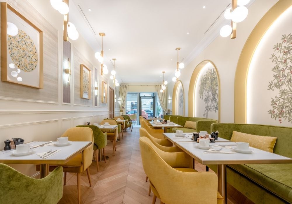 Claridge Lounge 2