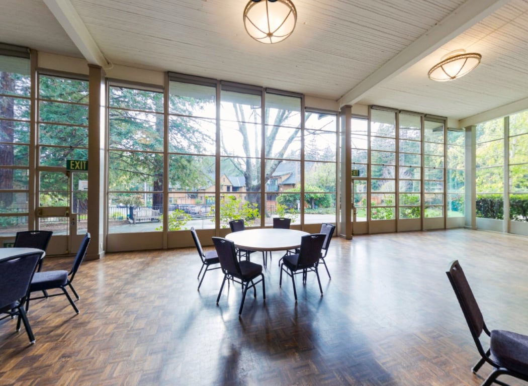 Alexander Hall 2