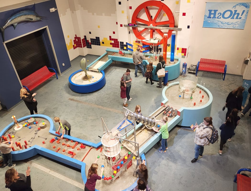 Hands-On Holidays 2