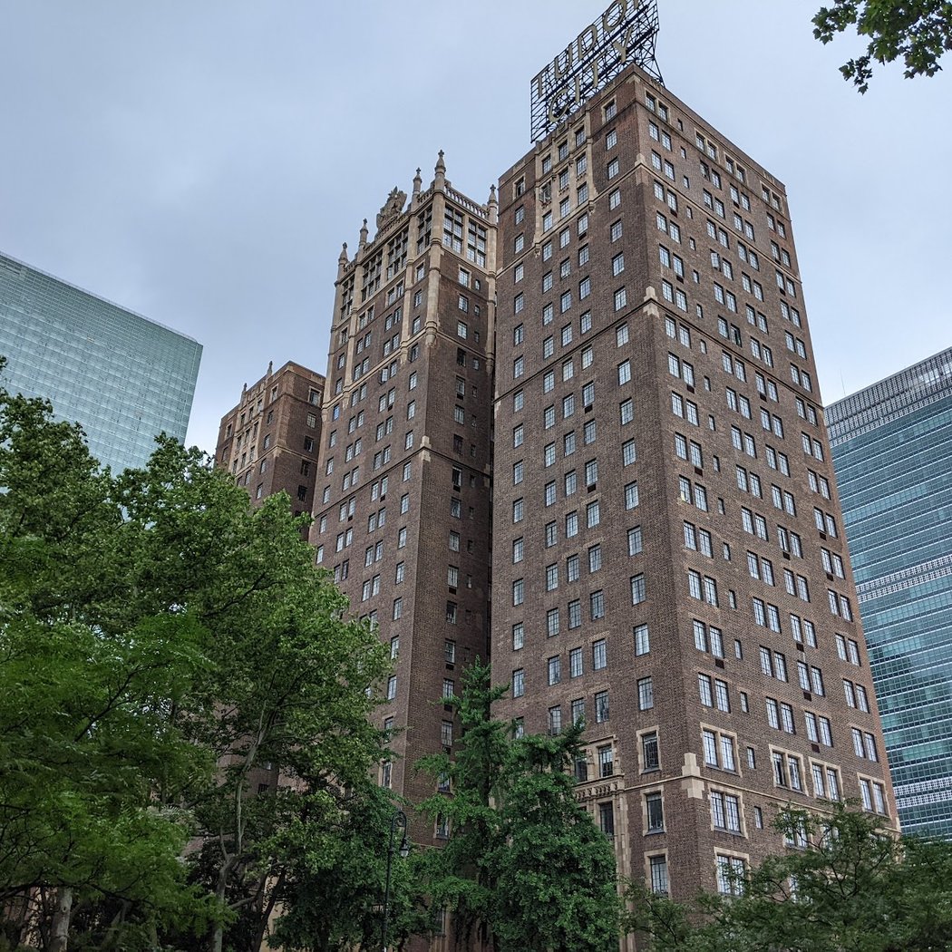 Tudor City 1