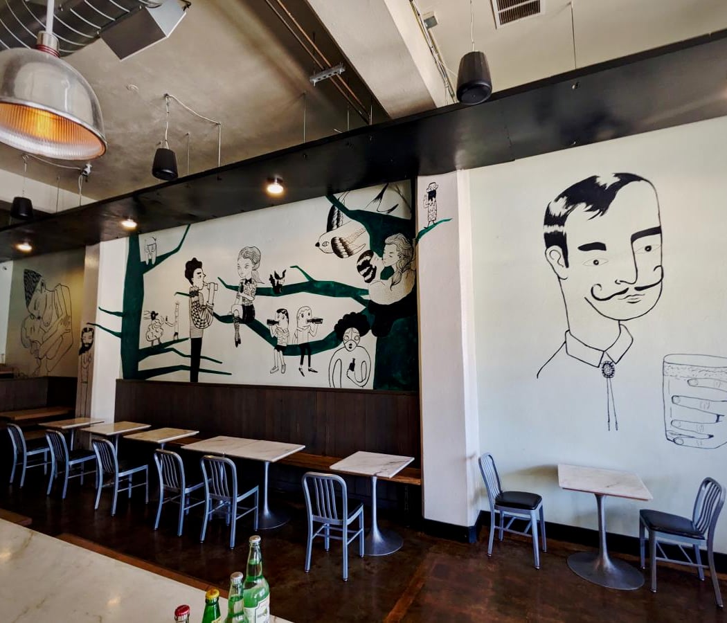 Degrees Plato Tap Room Bottle Shop & Kitchen 3
