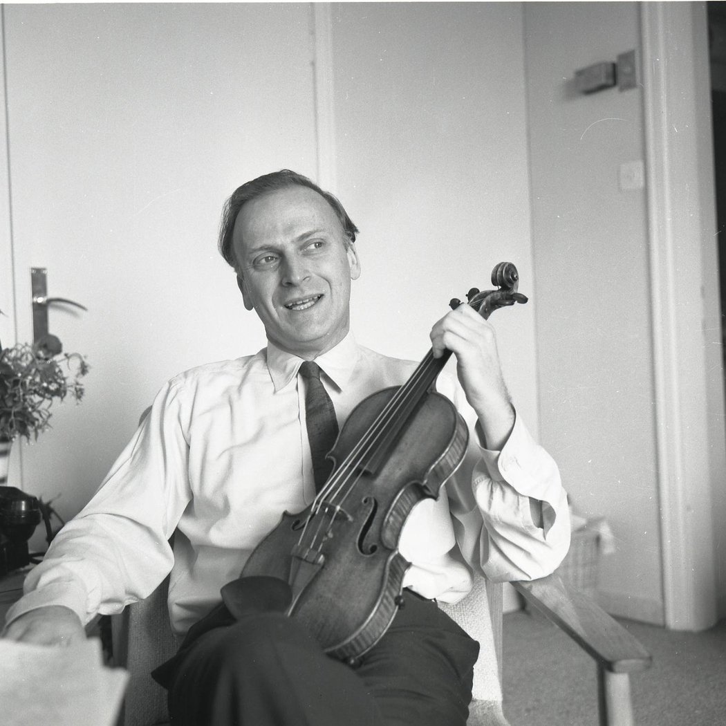 Talk of the Town: Yehudi Menuhin 1