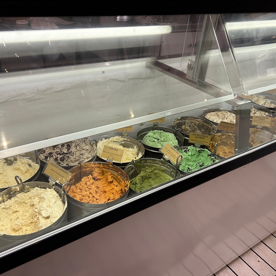 Silbermann's Ice Cream 3