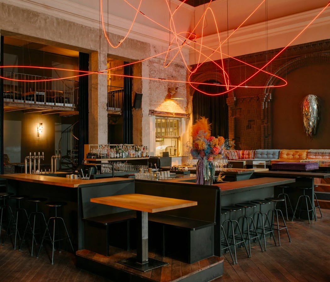 KINK Bar & Restaurant 2