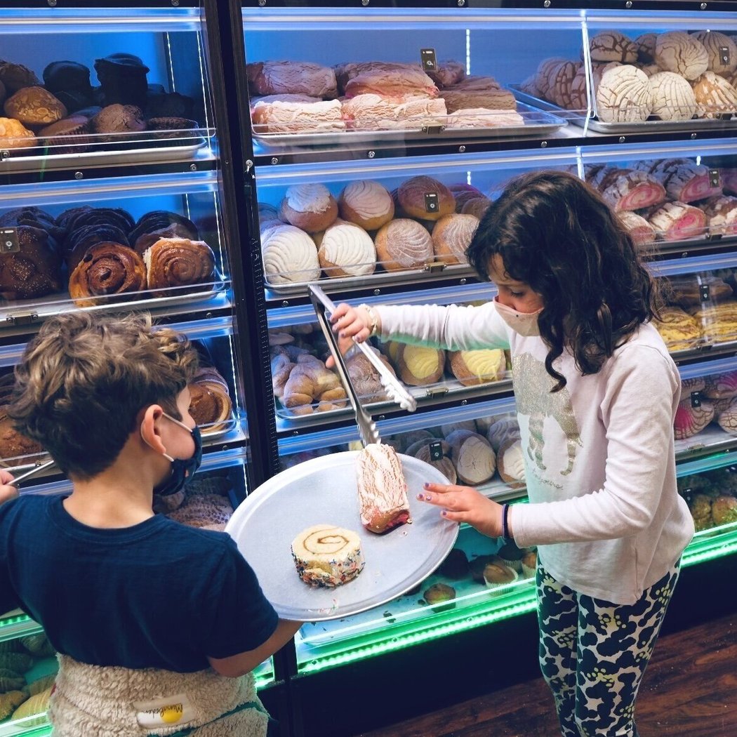 Primos Bakery Cafe 2