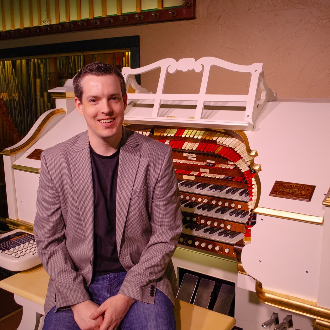 Theater Organ Fun! featuring Zach Frame