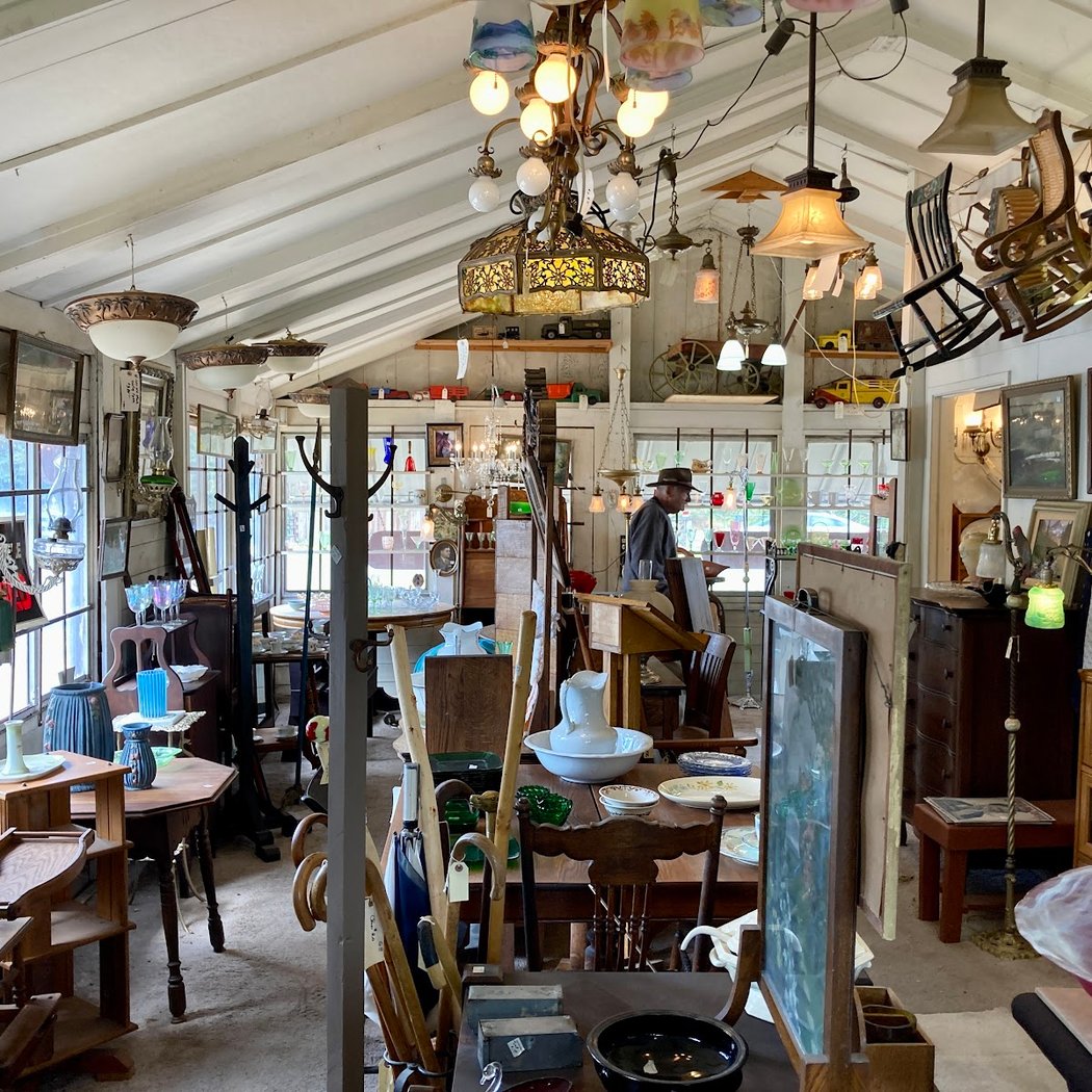 Llano House Antiques 2