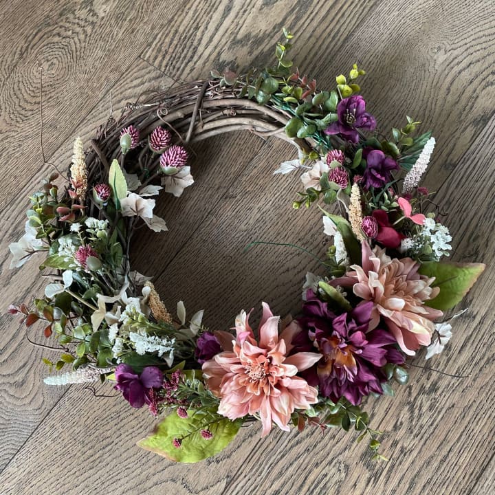 Seasonal Wreath Making Workshop 2