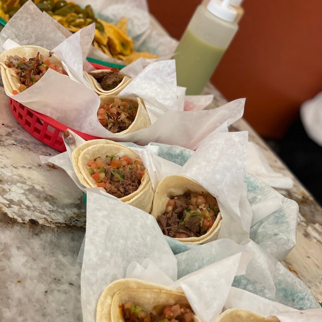 La Victoria Taqueria 3