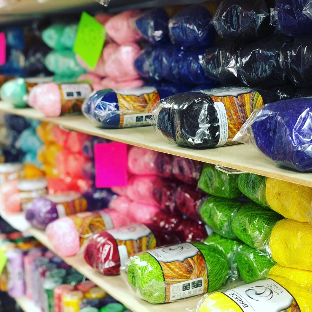 Luna Fabrics Store 1