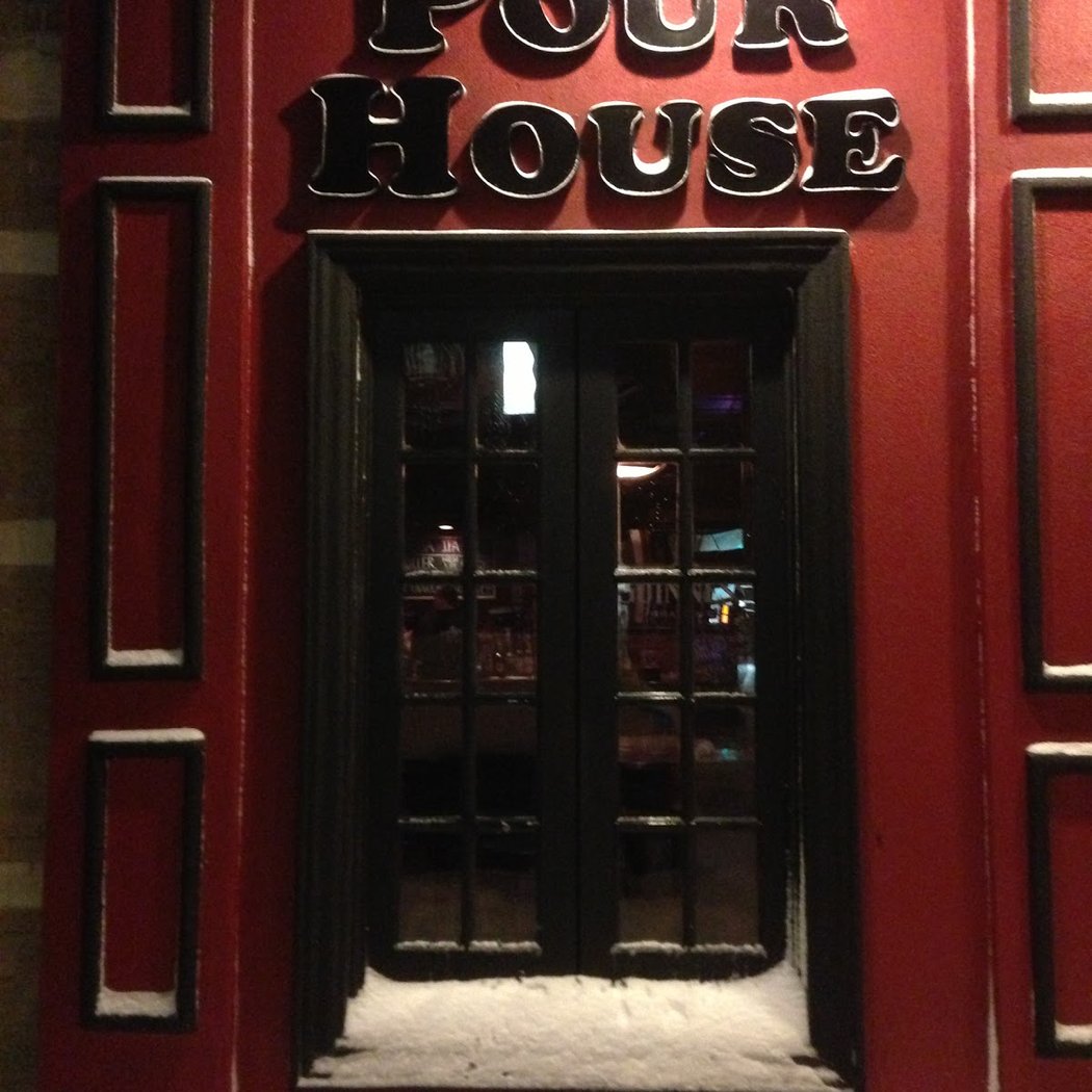 Pour House of Bay Ridge 2
