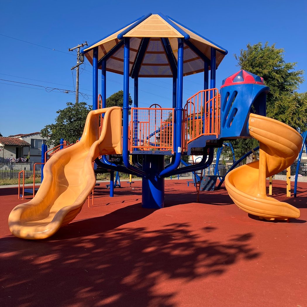 Burg Park 1