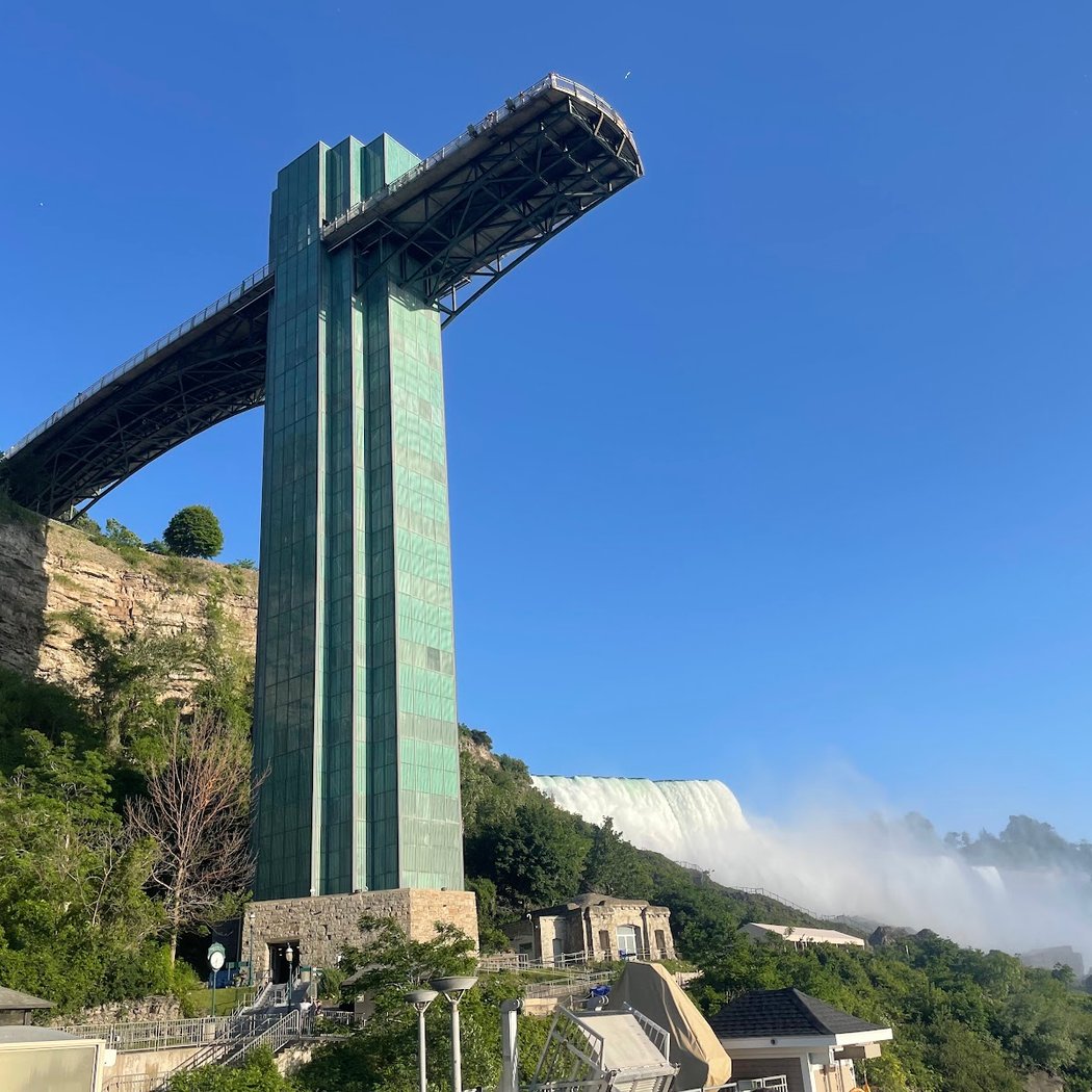 Maid of the Mist 3