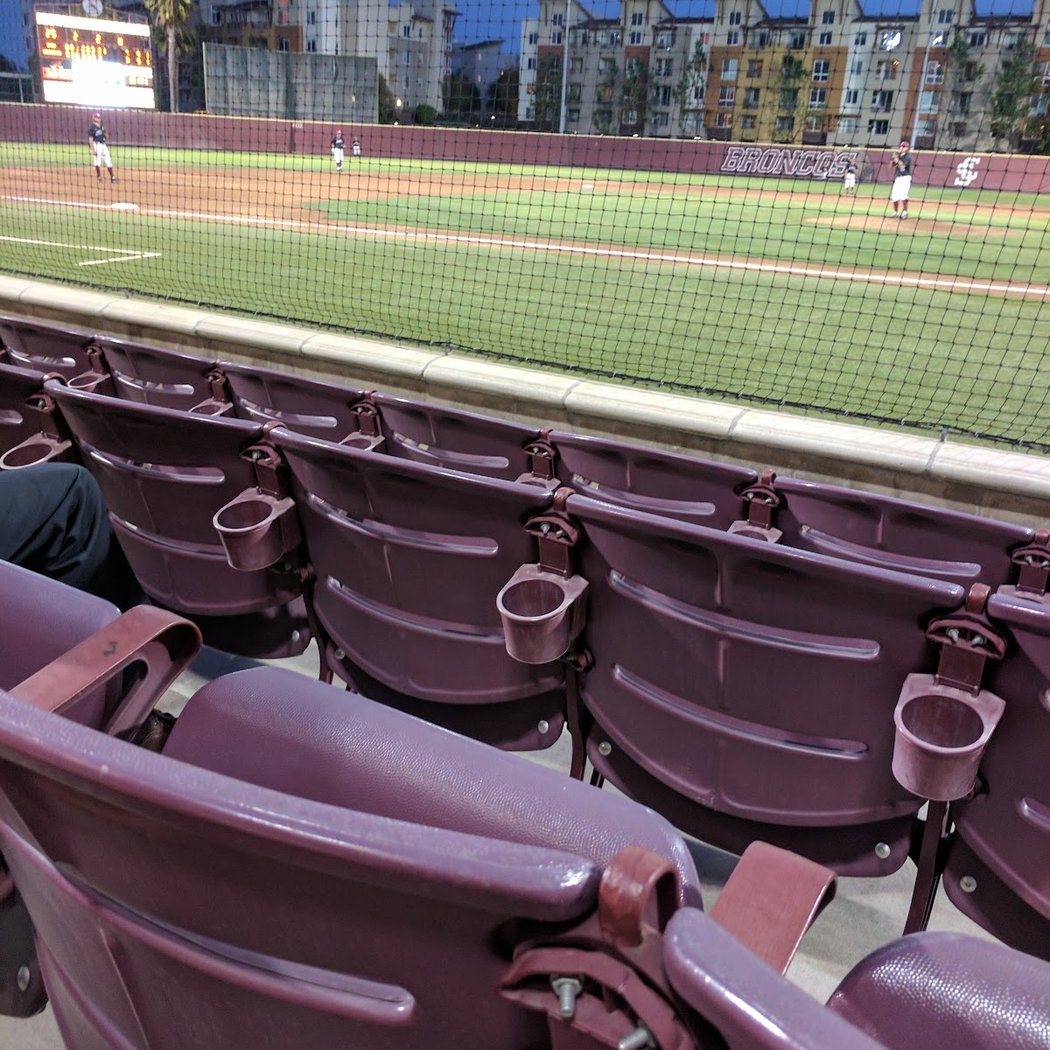 Santa Clara Broncos vs. Pepperdine Waves 3