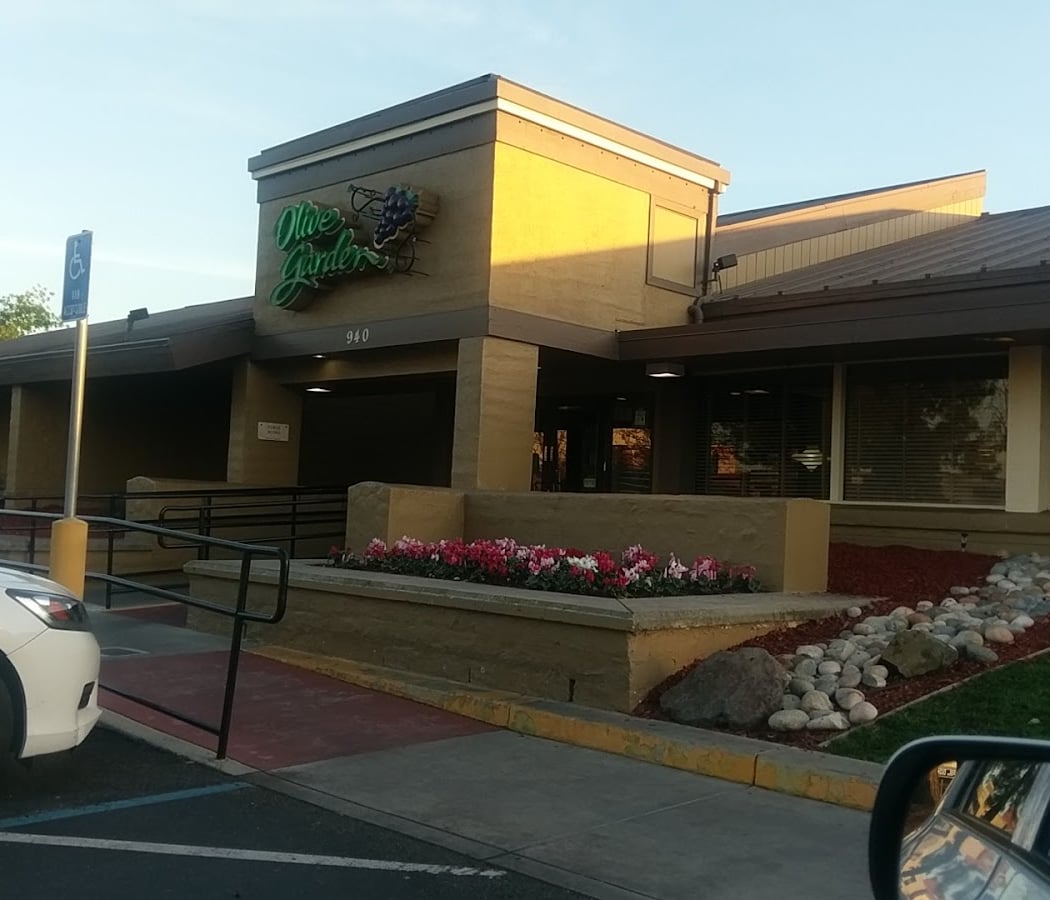Olive Garden Italian Restaurant 2