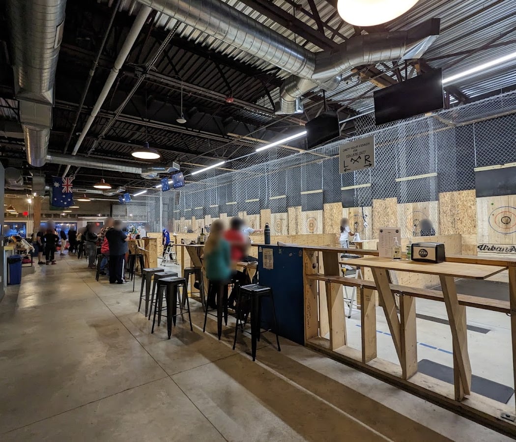 Axe Throwing at Urban Axes 3