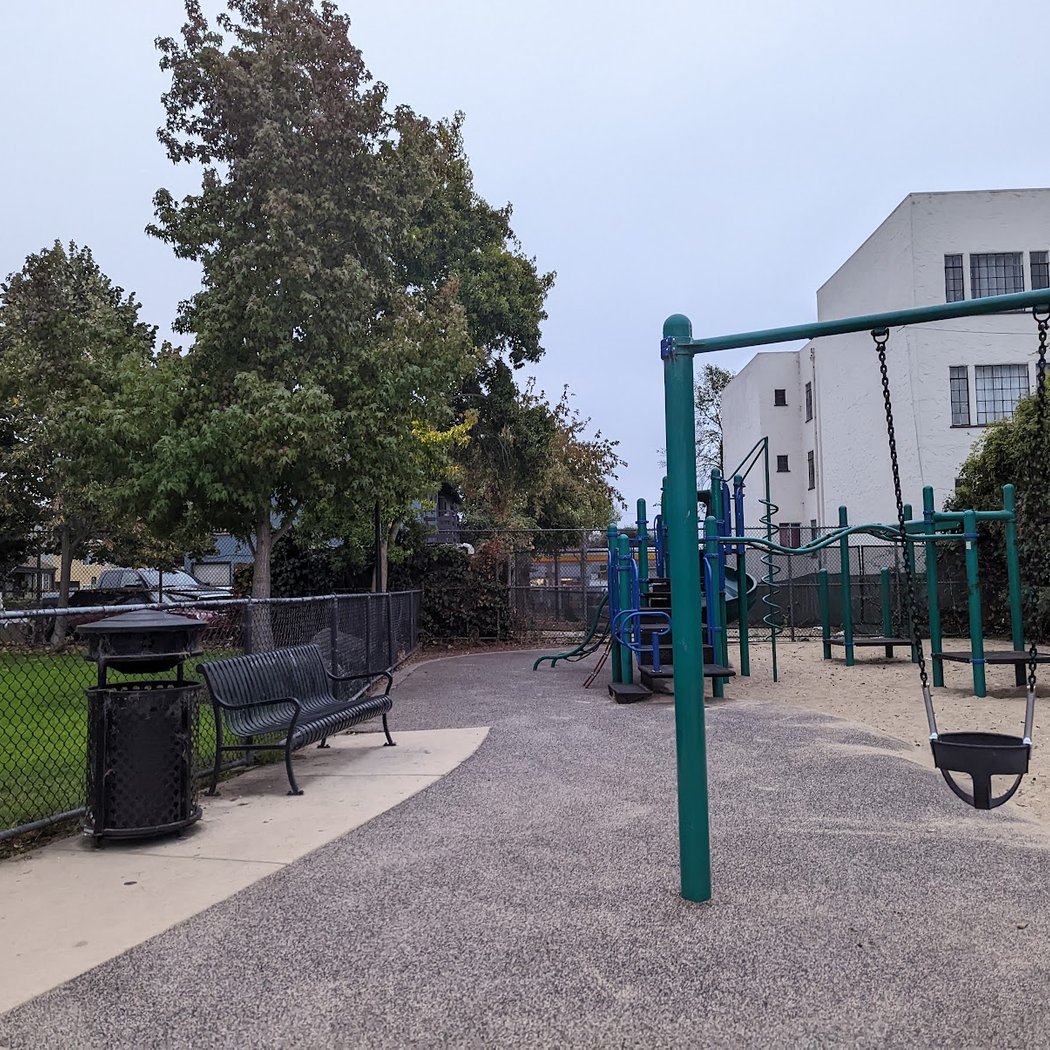 Berkeley Way Mini-Park 2